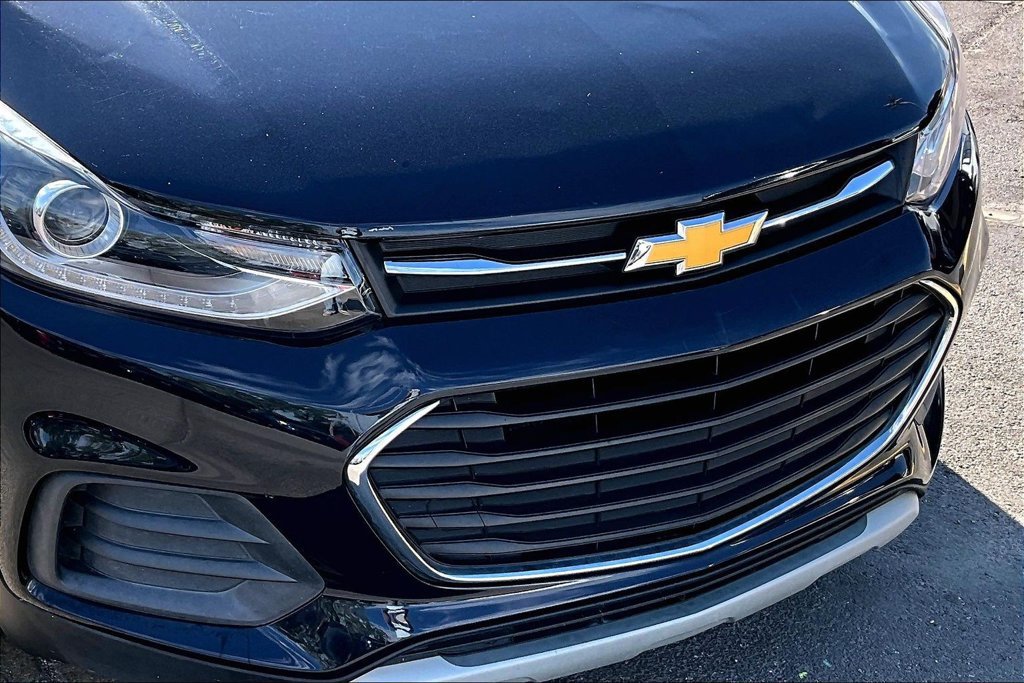 Used 2022 Chevrolet Trax LT w/ LT Convenience Package FWD image 31