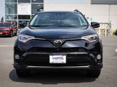 Used 2018 Toyota RAV4 Limited w/ Advanced Technology Package AWD/4WD image 6