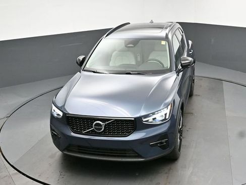 New 2026 Volvo XC40 B5 Ultra w/ Protection Package Premier image 45