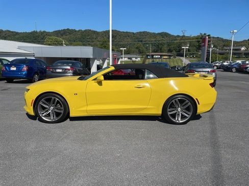 Used 2017 Chevrolet Camaro LT w/ RS Package image 5
