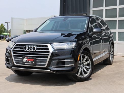 Used 2018 Audi Q7 3.0T Premium Plus w/ Premium Plus Package image 3
