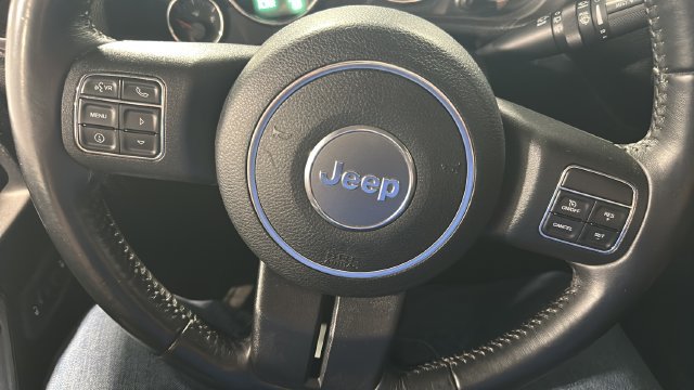 Used 2017 Jeep Wrangler Sport AWD/4WD image 11