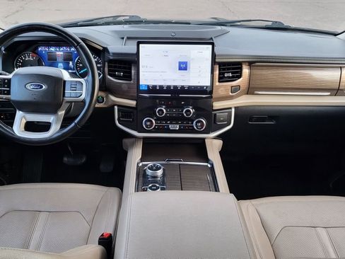Used 2023 Ford Expedition Max Limited image 29
