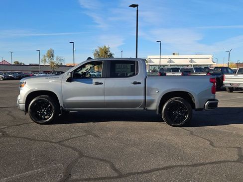 Used 2026 Chevrolet Silverado 1500 Custom image 8