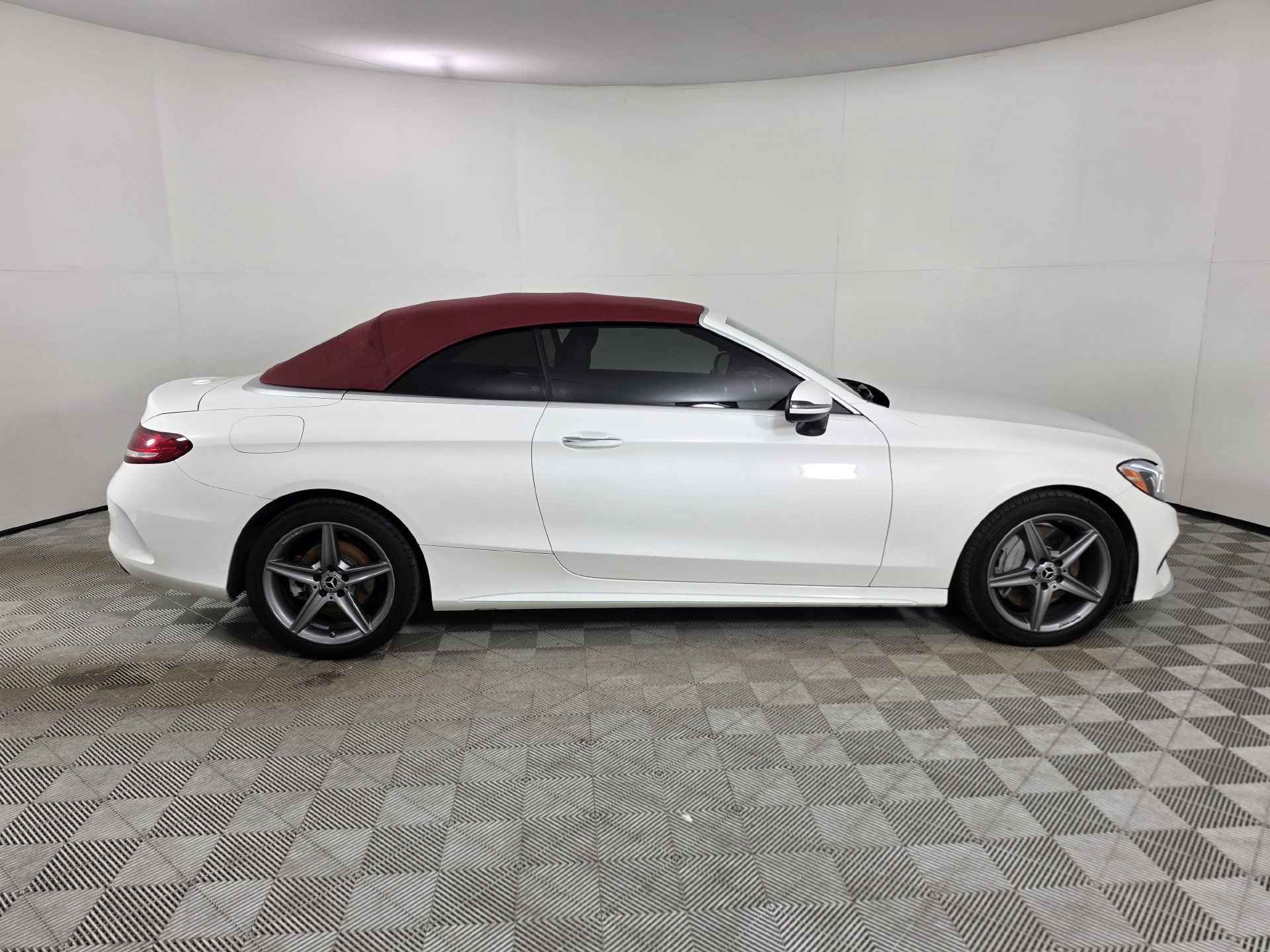 Used 2017 Mercedes-Benz C 300 4MATIC Cabriolet image 36