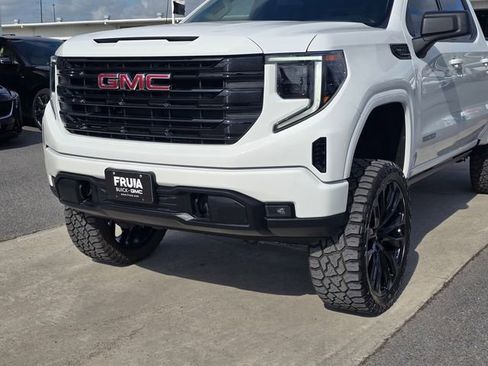 Used 2024 GMC Sierra 1500 Elevation RWD image 12