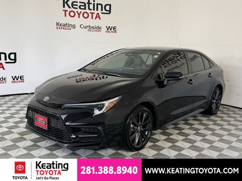 Certified 2025 Toyota Corolla SE FWD image 10
