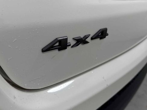 Used 2021 Jeep Compass Latitude image 28