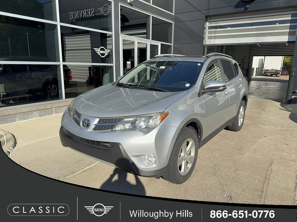 Used 2013 Toyota RAV4 XLE AWD/4WD image 1