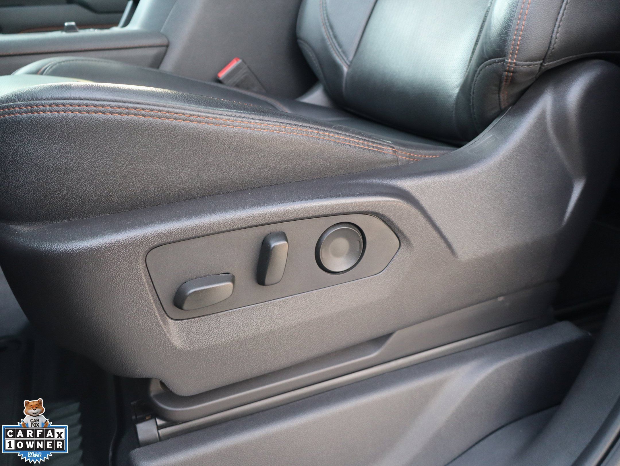 Used 2024 GMC Sierra 2500 AT4 w/ AT4 Premium Plus Package AWD/4WD image 15