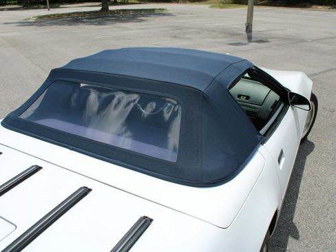 Used 1991 Chevrolet Corvette Convertible image 5