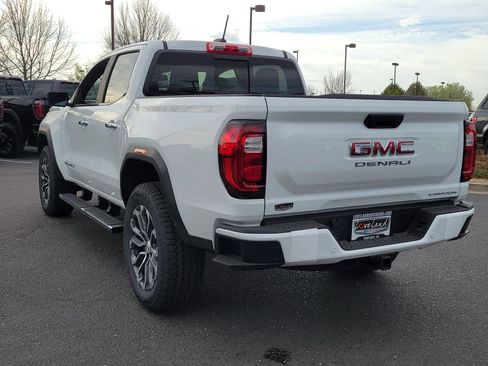 New 2026 GMC Canyon Denali image 5