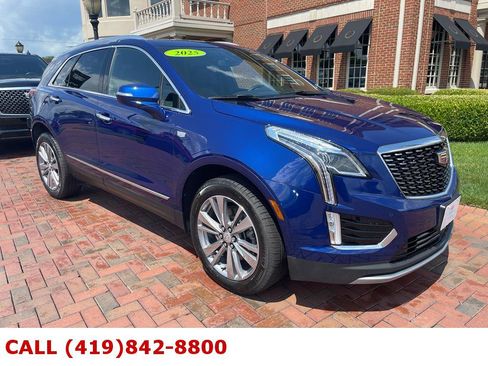 Used 2025 Cadillac XT5 Premium Luxury image 5