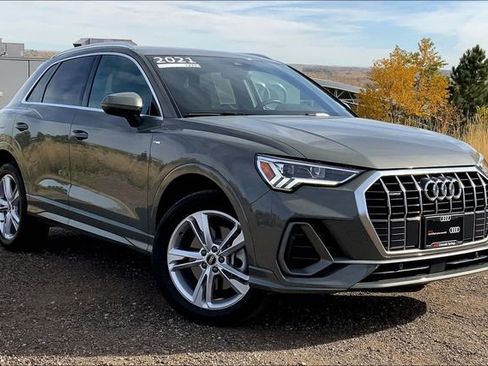 Certified 2021 Audi Q3 2.0T Premium Plus w/ Premium Plus Package image 2