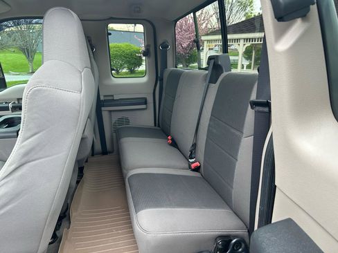 Used 2010 Ford F350 XLT image 13