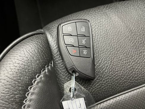 Certified 2025 GMC Yukon XL Denali w/ Sun & Power Step Package image 33