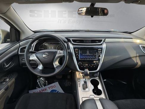 Used 2017 Nissan Murano S w/ Navigation Package image 3