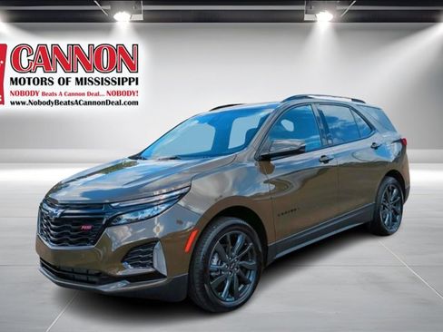 Used 2024 Chevrolet Equinox RS w/ RS Leather Package image 1