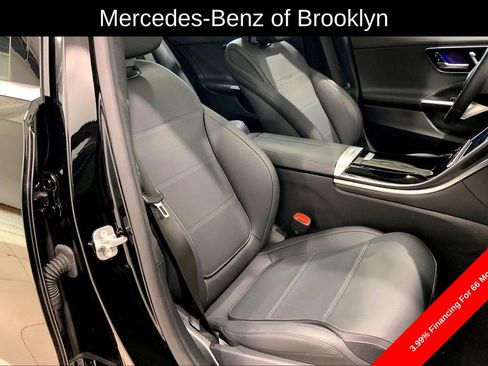 Certified 2025 Mercedes-Benz C 300 4MATIC Sedan image 10