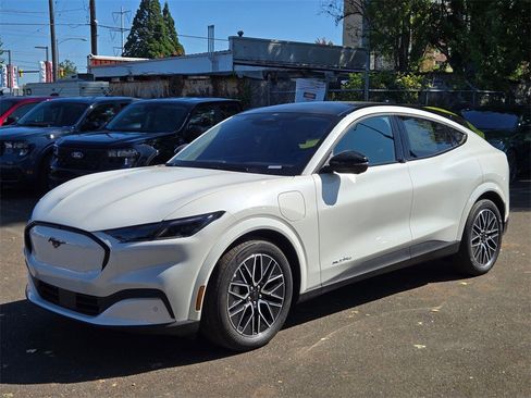 New 2025 Ford Mustang Mach-E GT image 1