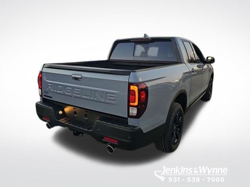 New 2026 Honda Ridgeline Black Edition image 3