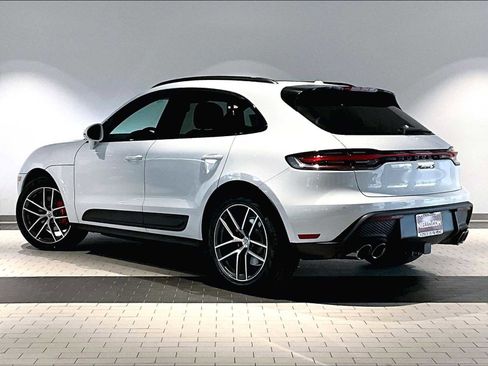 New 2026 Porsche Macan S image 3