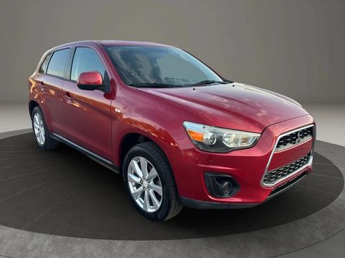 Used 2015 Mitsubishi Outlander Sport ES FWD image 2