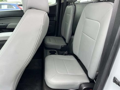 Used 2020 GMC Canyon 4x4 Extended Cab image 17