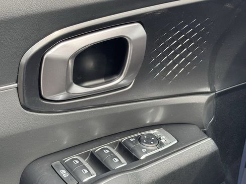 New 2025 Kia Sorento S image 25
