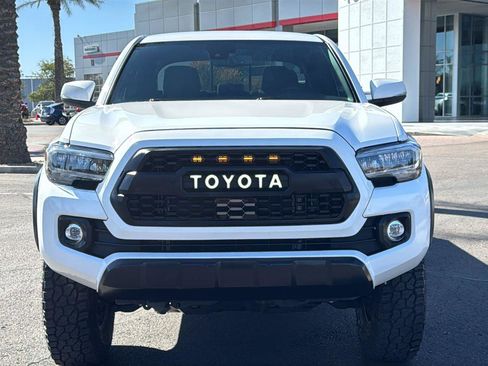 Used 2023 Toyota Tacoma TRD Off-Road image 3