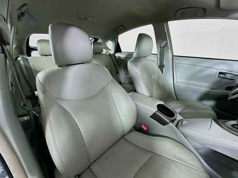 Used 2012 Toyota Prius Two FWD image 24