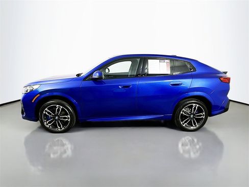 Used 2025 BMW X2 xDrive28i w/ M Sport Package image 5