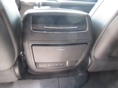 Used 2024 Cadillac Escalade Sport Platinum w/ LPO, Floor Liner Package image 30