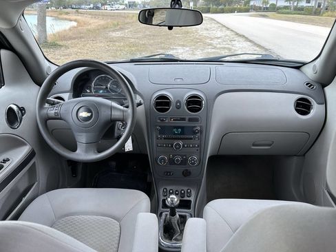 Used 2007 Chevrolet HHR LS image 13