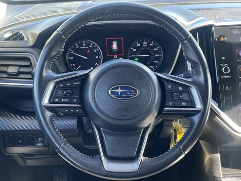 Used 2023 Subaru Ascent Premium image 10