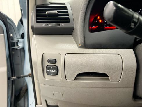Used 2007 Toyota Camry LE FWD image 17