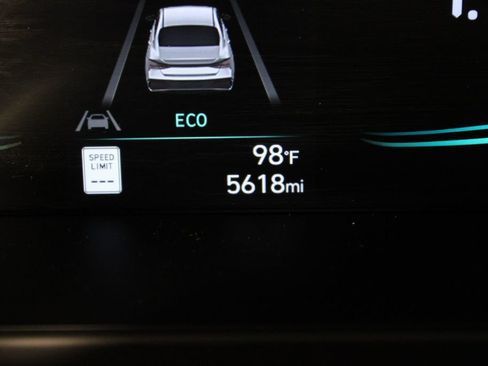Certified 2026 Hyundai Elantra Hybrid FWD image 26