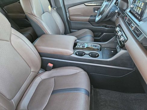 Certified 2023 Honda Pilot Elite image 14