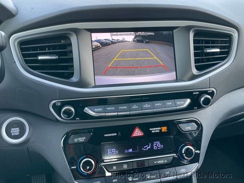 Used 2018 Hyundai Ioniq SEL w/ SEL Tech Package 02 FWD image 21