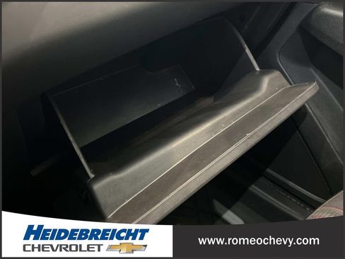 Used 2023 Chevrolet Equinox RS w/ LPO, Floor Liner Package image 26