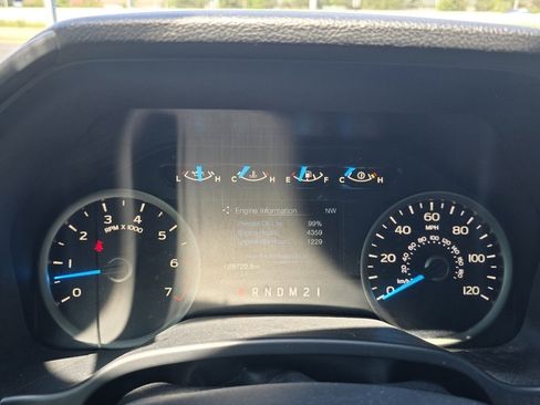 Used 2017 Ford F150 XLT w/ Equipment Group 302A Luxury AWD/4WD image 30