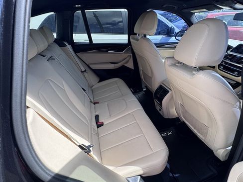 Used 2018 BMW X3 xDrive30i AWD/4WD image 12