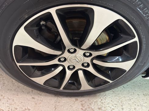 Used 2015 Acura TLX image 35