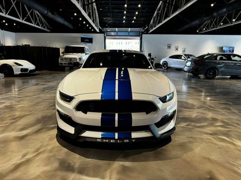 Used 2017 Ford Mustang Shelby GT350 image 8