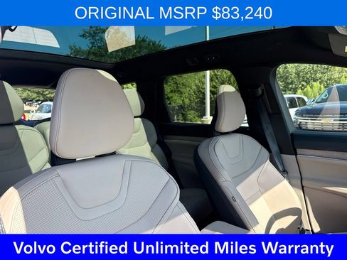 Certified 2025 Volvo EX90 Plus AWD/4WD image 13