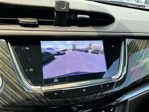 Used 2021 Cadillac XT6 Premium Luxury AWD/4WD image 21