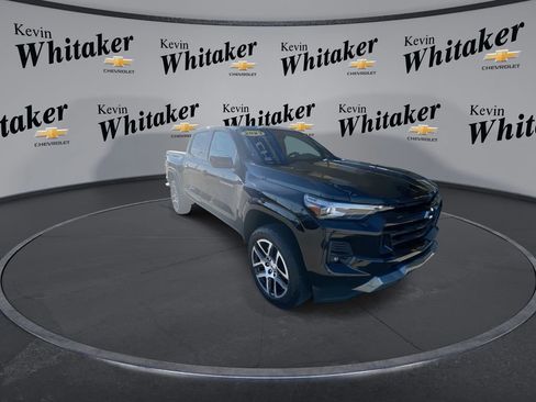 Used 2023 Chevrolet Colorado Z71 w/ Z71 Convenience Package 2 image 2