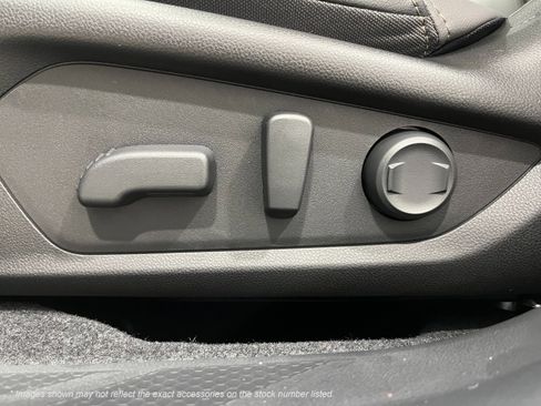New 2026 Subaru Outback Limited AWD/4WD image 13