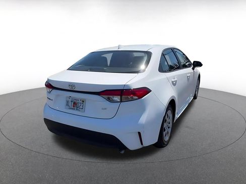Used 2025 Toyota Corolla LE FWD image 14