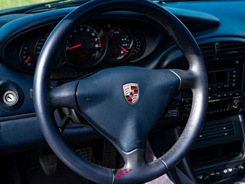 Used 2003 Porsche 911 Targa image 34